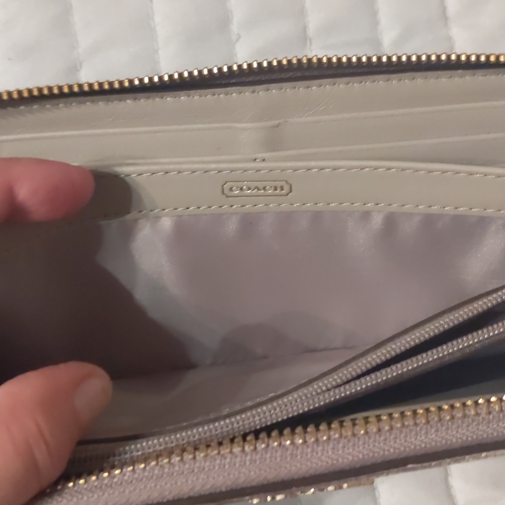 Coach Python Embossed Wallet - image 6